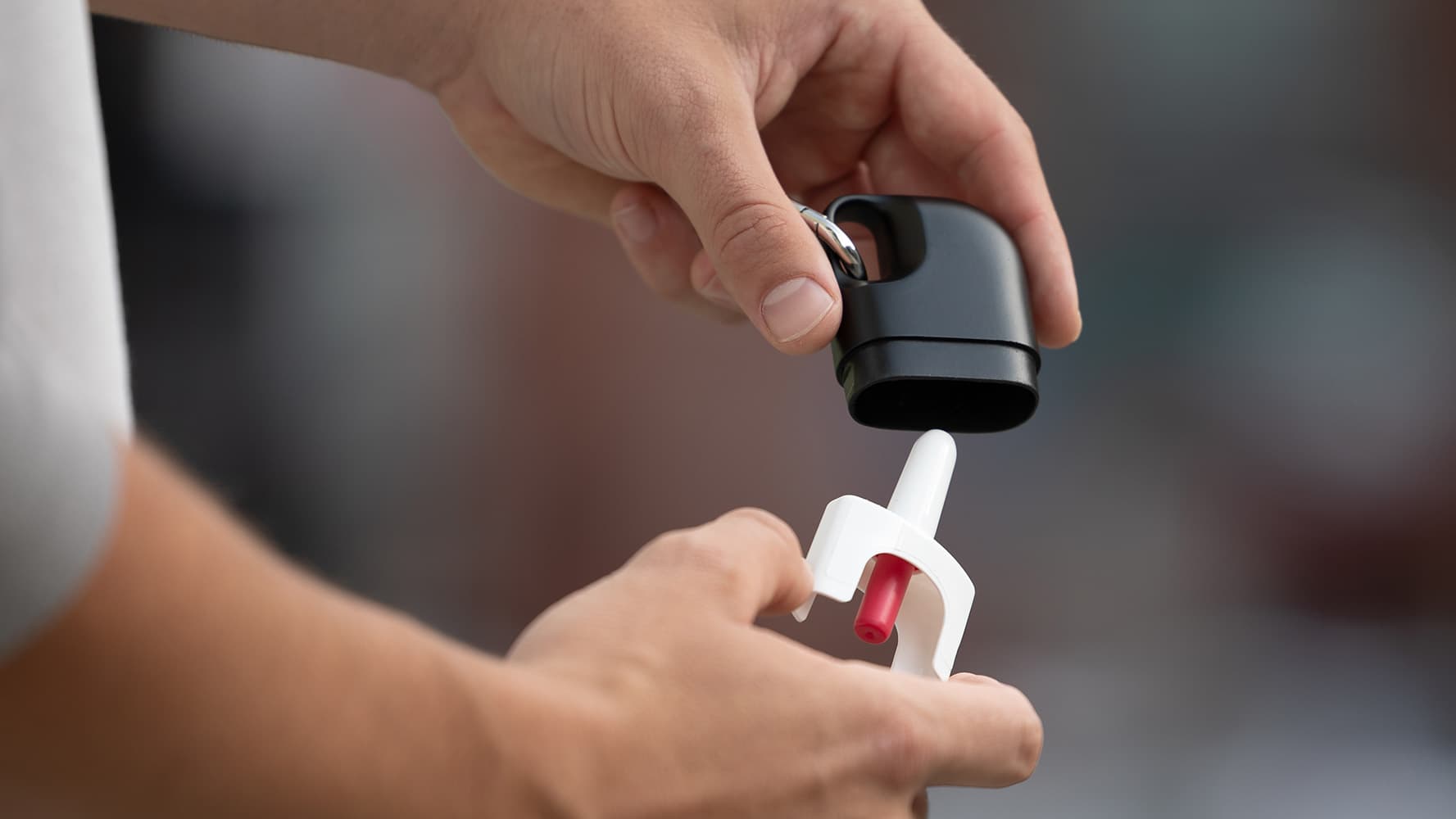 Community naloxone awareness event with free naloxone distribution